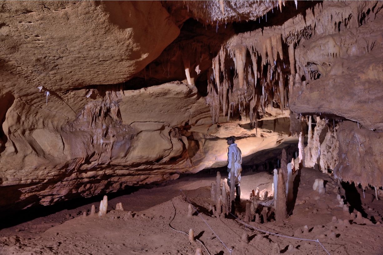 BUISSON_DE_CADOUIN_grotte_de_cussac